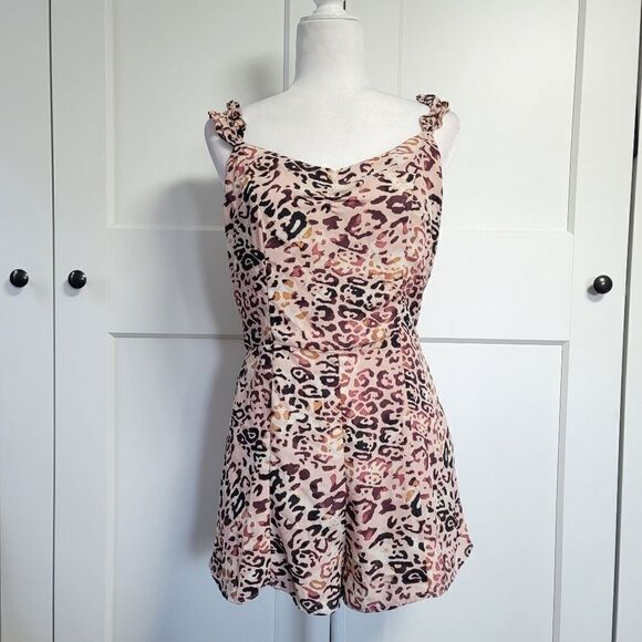 Wild honey animal print romper - Picture 2 of 9